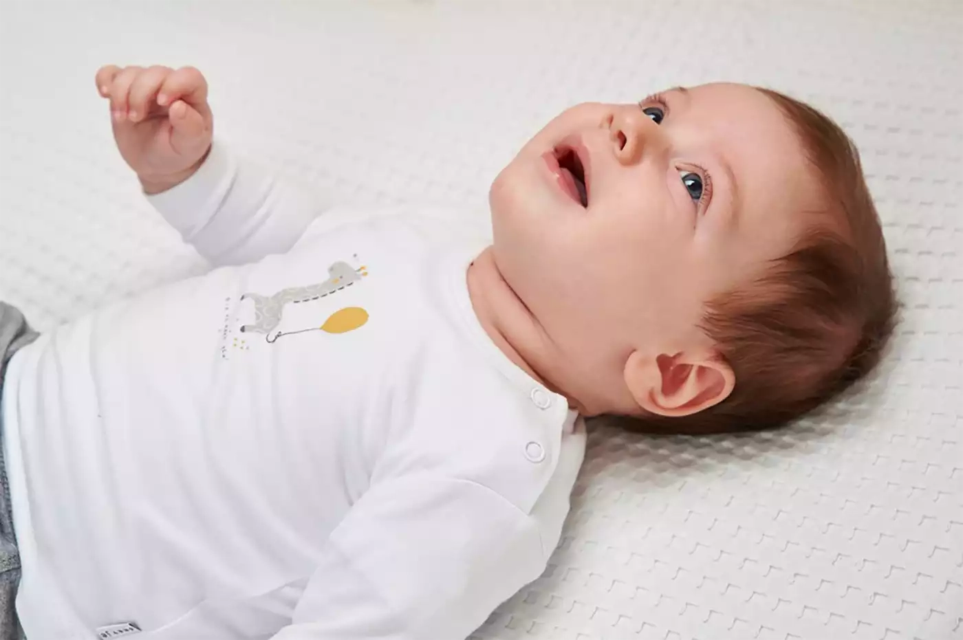 Langarmshirts, FEETJE, Weiß – Besonderheit: praktische Druckknöpfe