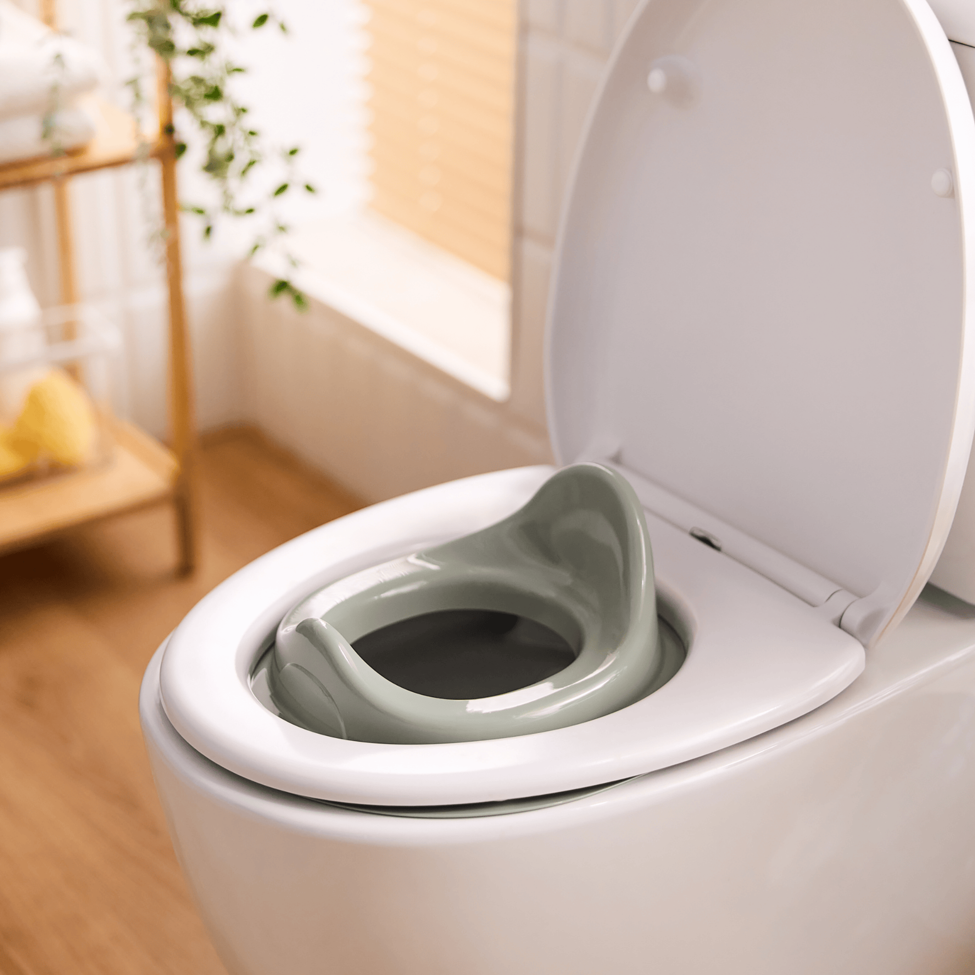 Toilettensitze, rotho Babydesign, Grün – Produktansicht