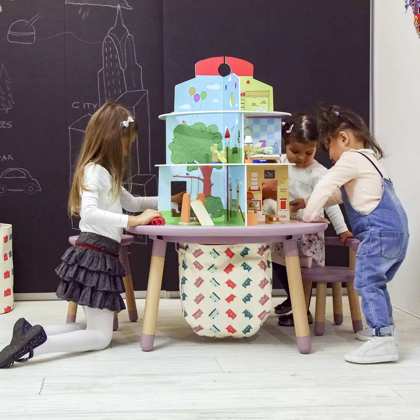 Kindersitzgruppen, STOKKE, Mehrfarbig – Produktansicht