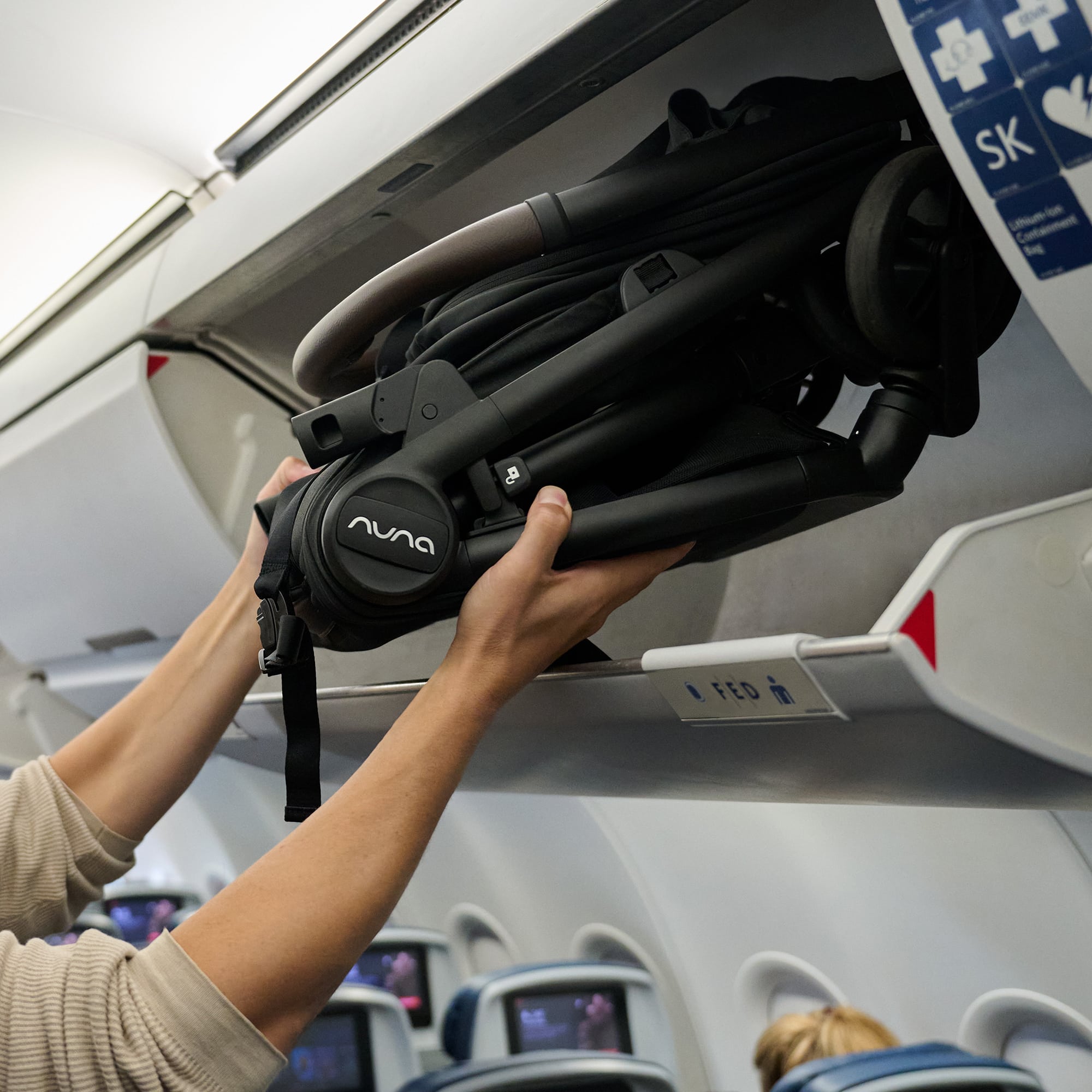 Reisebuggys, nuna, Schwarz – Produktansicht