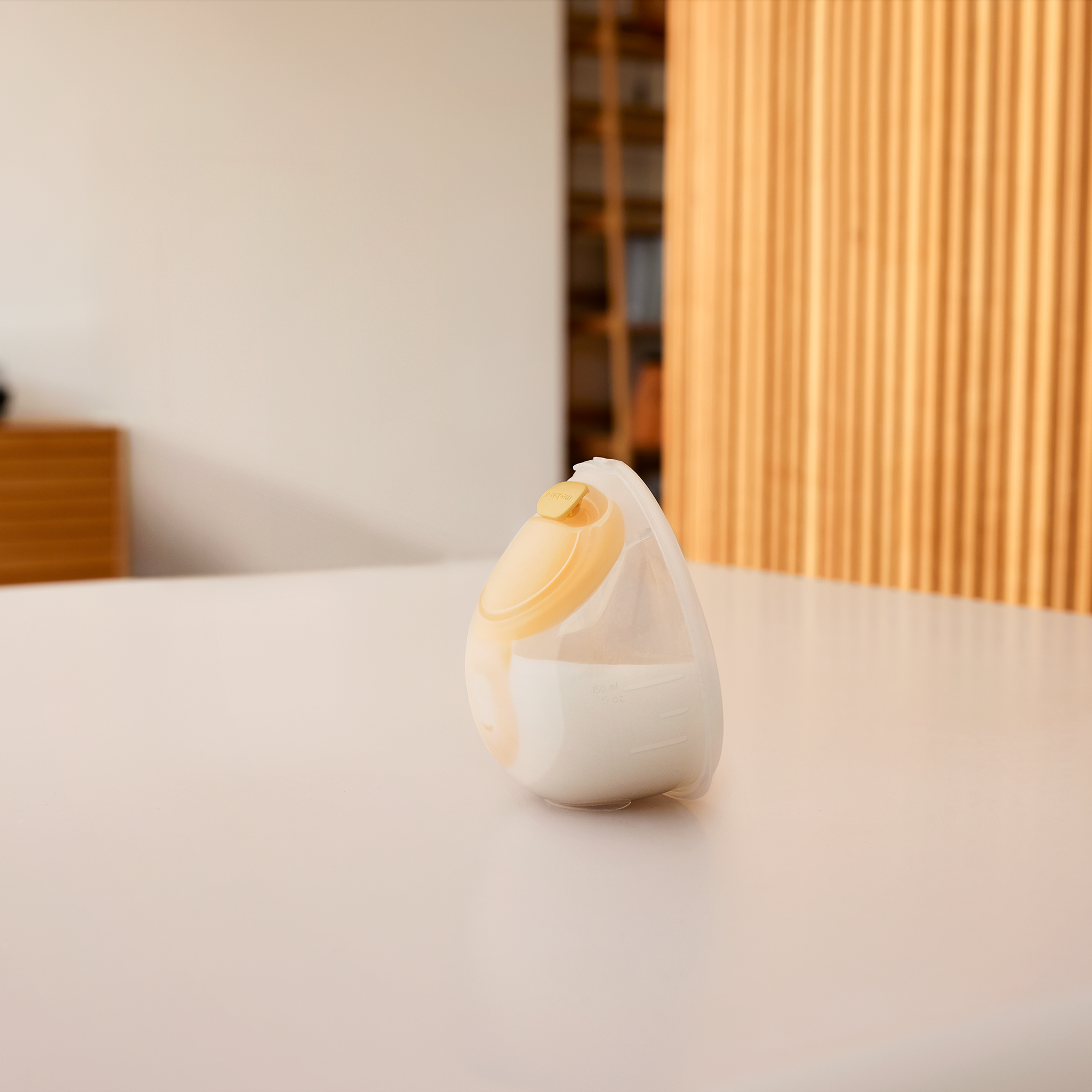 Milchpumpen, medela, Gelb – Produktansicht