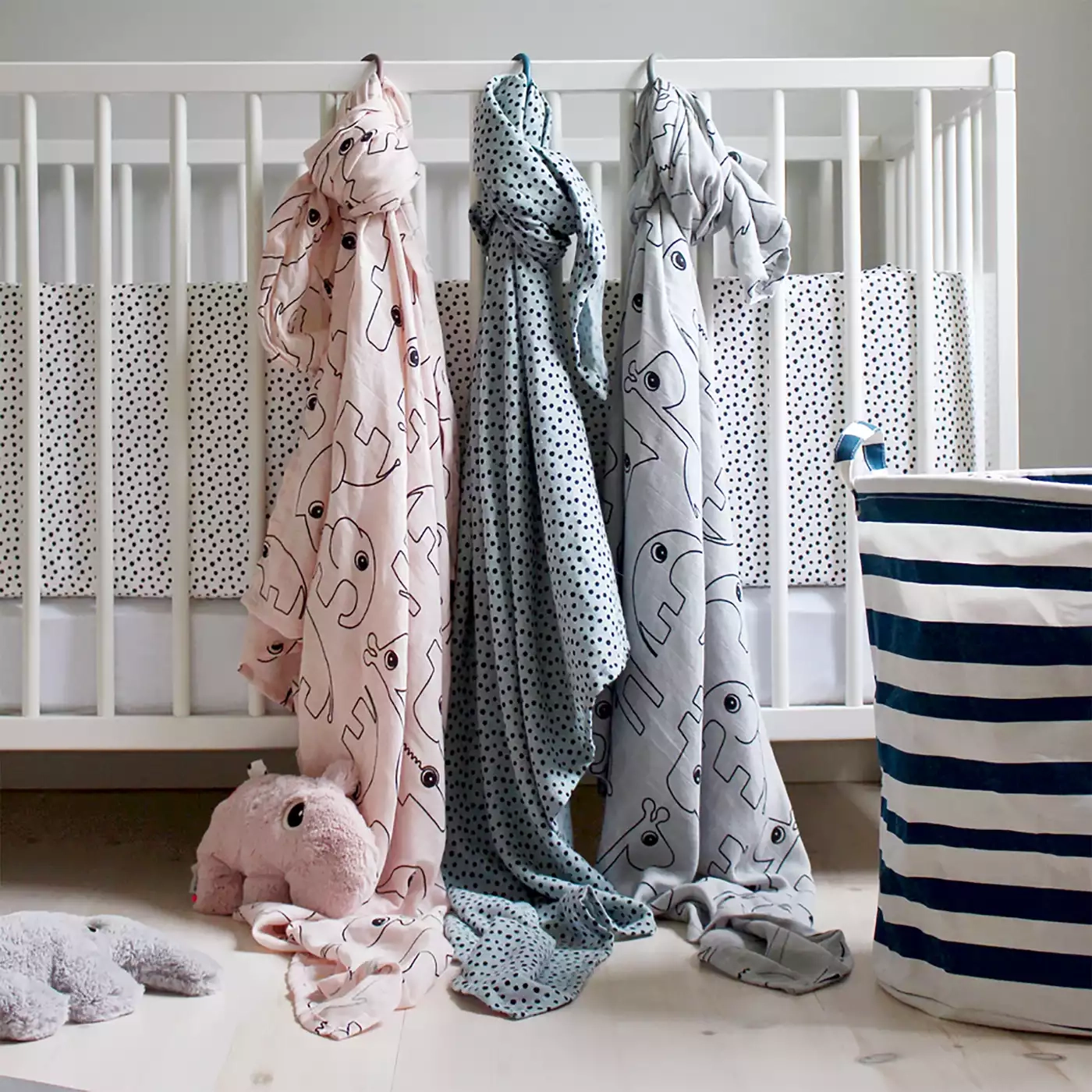 Spucktücher, done by deer, Grau – Produktansicht