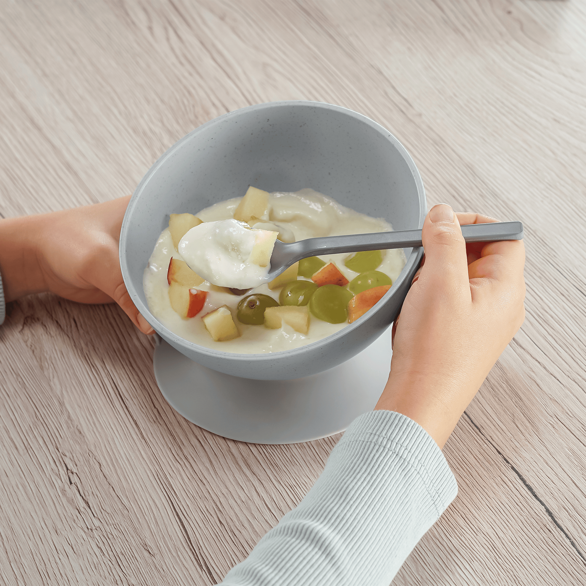 Besteck & Geschirr, reer, Grau – Produktansicht