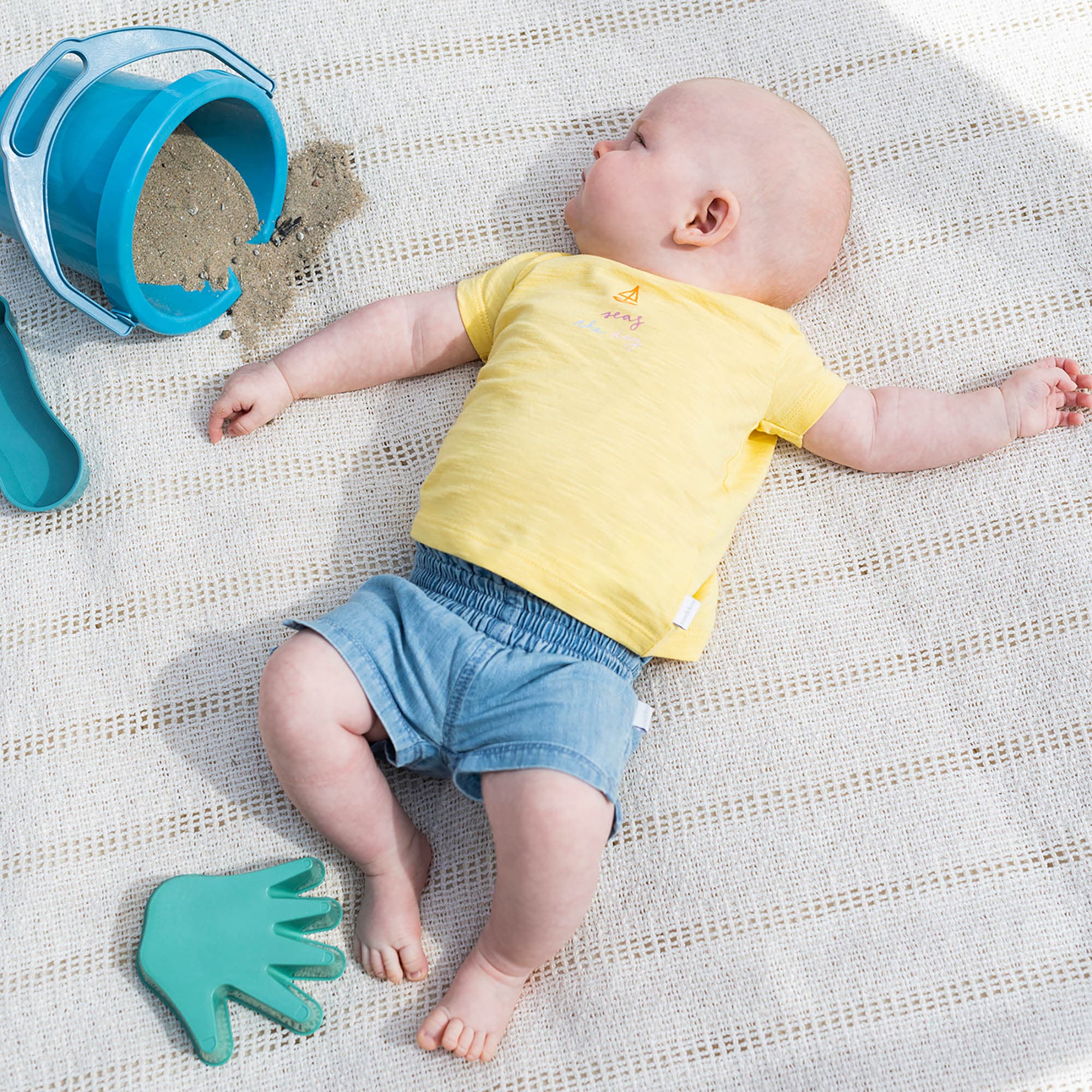 Kurze Hosen, noppies – Produktansicht
