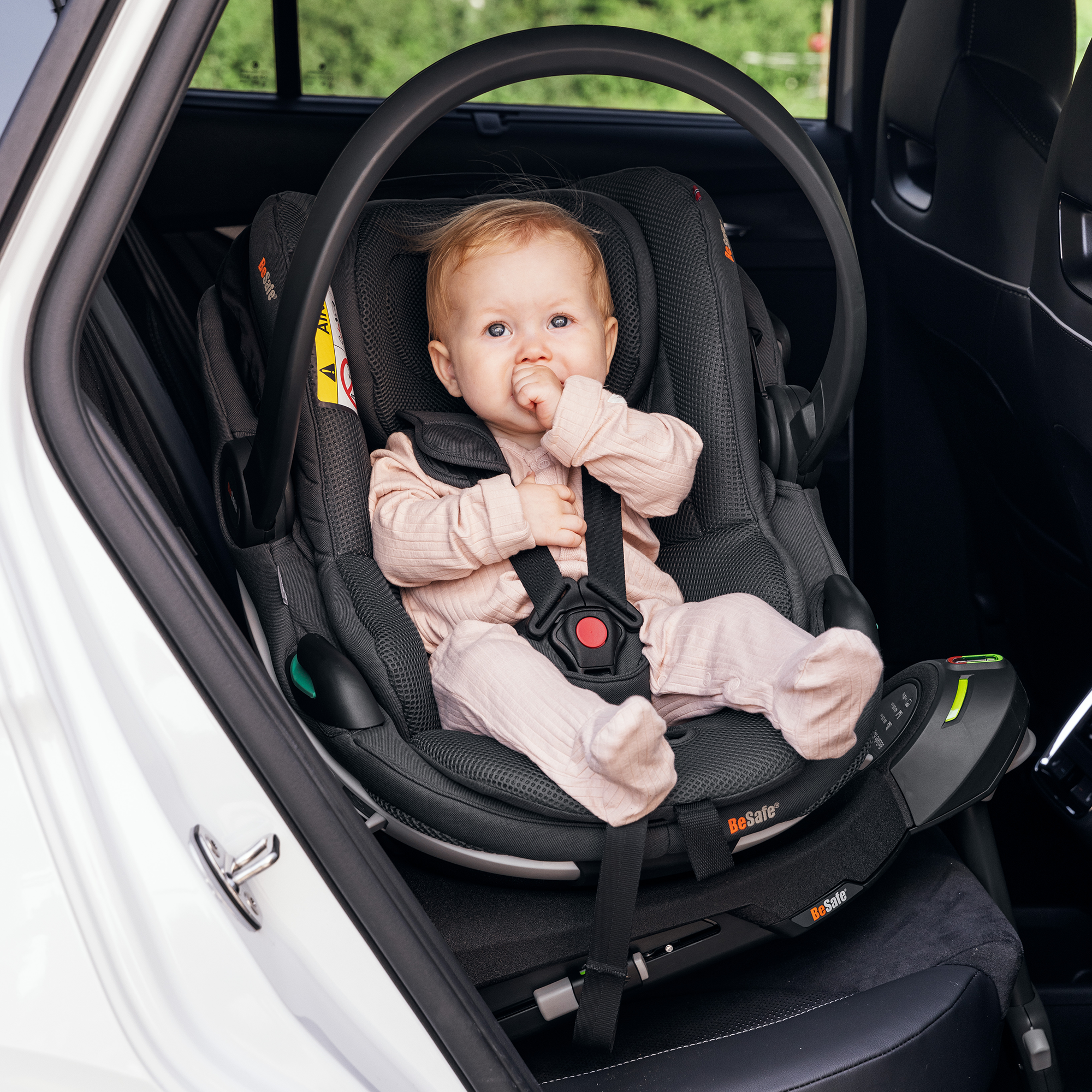 Babyschalen 0-13 kg, Gruppe 0+, BeSafe, Grau – Produktansicht