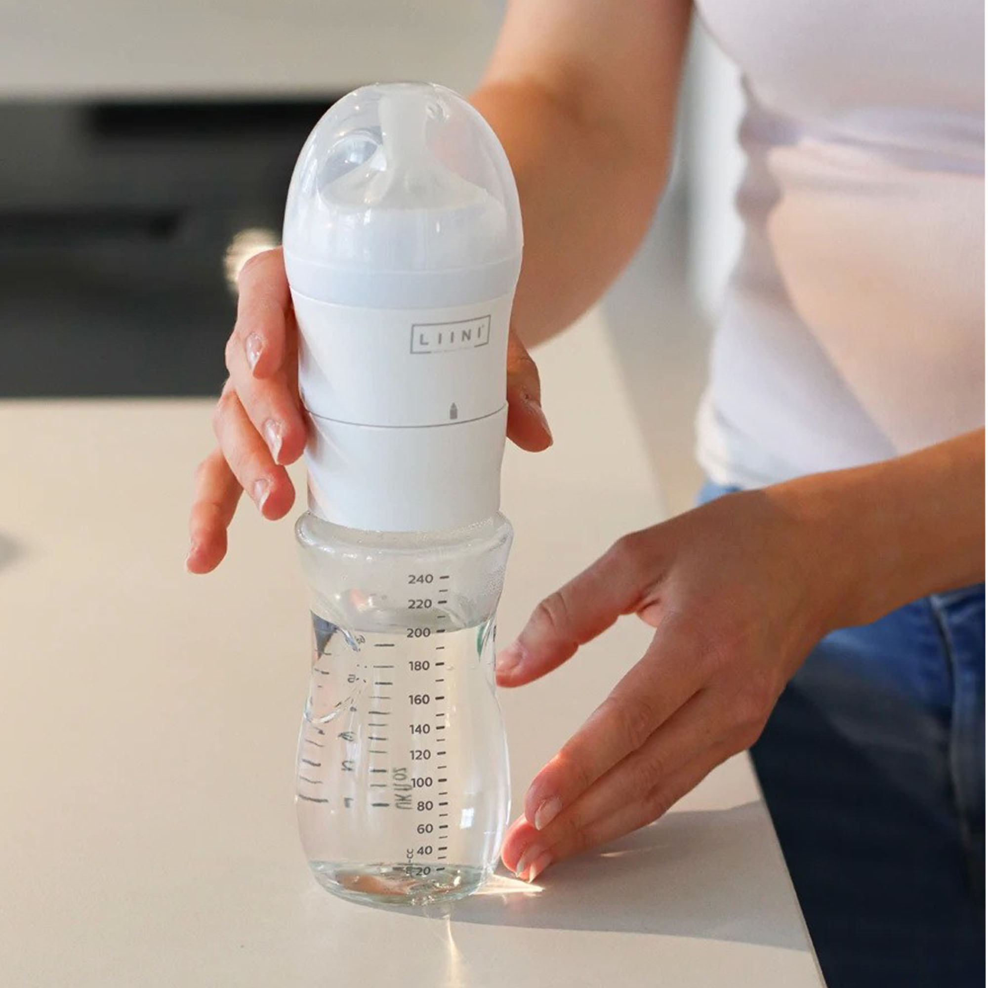 Flaschenzubehör, LIINI, Weiß – Produktansicht