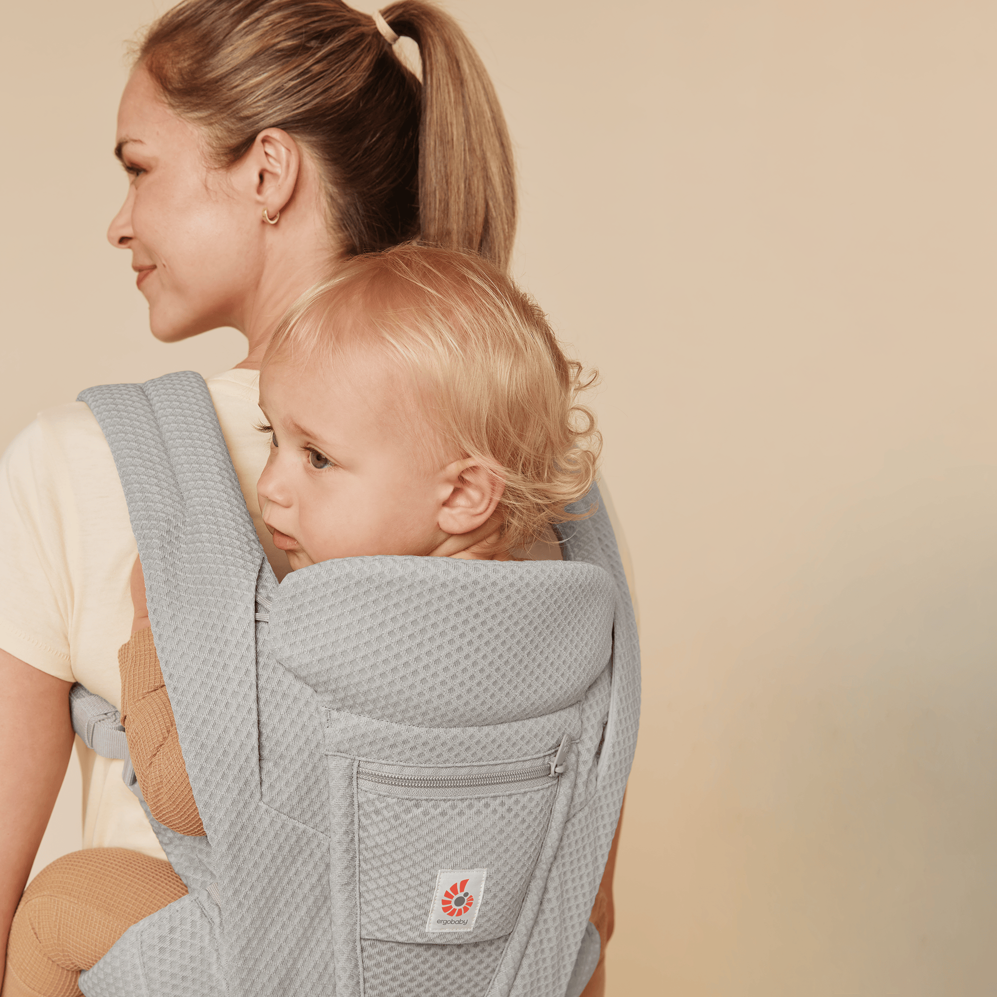 Fullbuckle Tragen, ERGObaby, Grau – Produktansicht