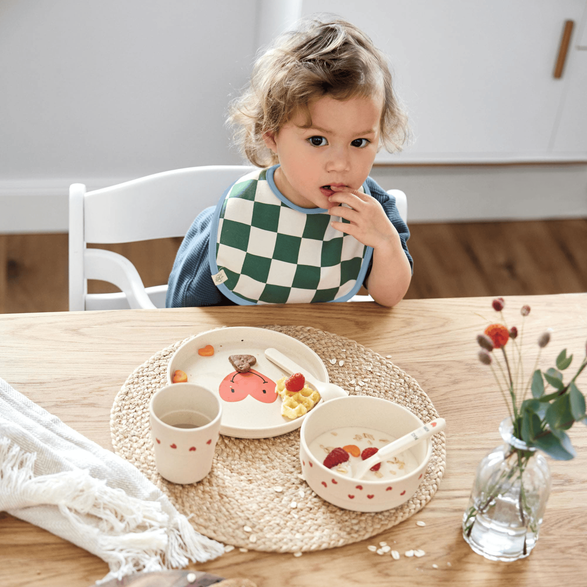 Trinklernbecher & -flaschen, LÄSSIG, Beige – Besonderheit: mikrowellen- und spülmaschinengeeignet