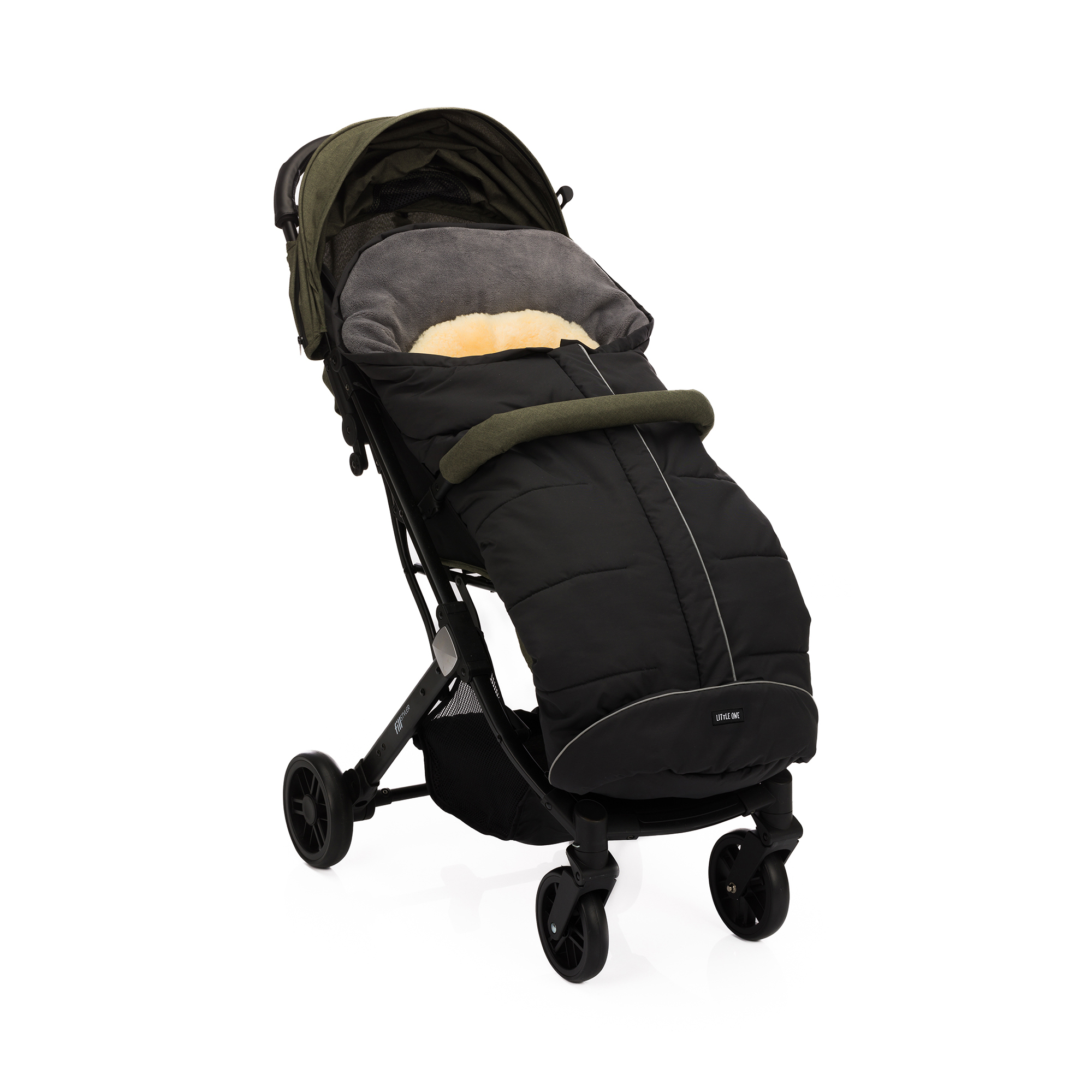 SALE Kinderwagen, LITTLE ONE, Schwarz – Besonderheit: Einlage aus Lammfell