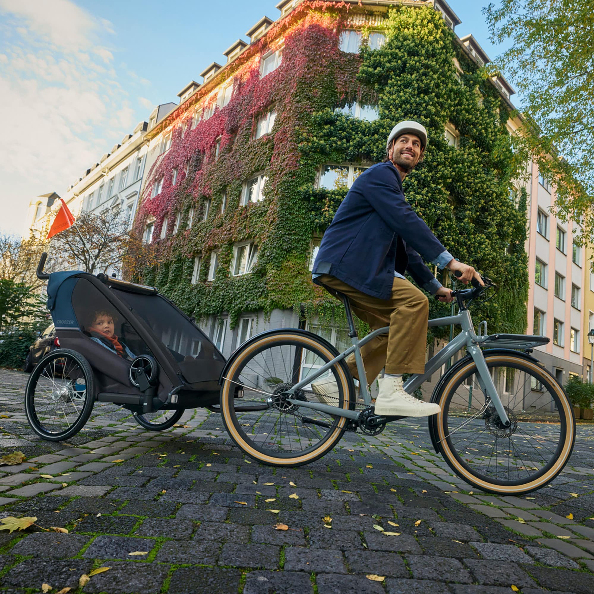 Fahrradanhänger, Croozer, Blau – Besonderheit: blitzschneller Wechsel zwischen den Modi als Fahrradanhänger, Buggy oder Jogger dank Click & Crooz® Technologie