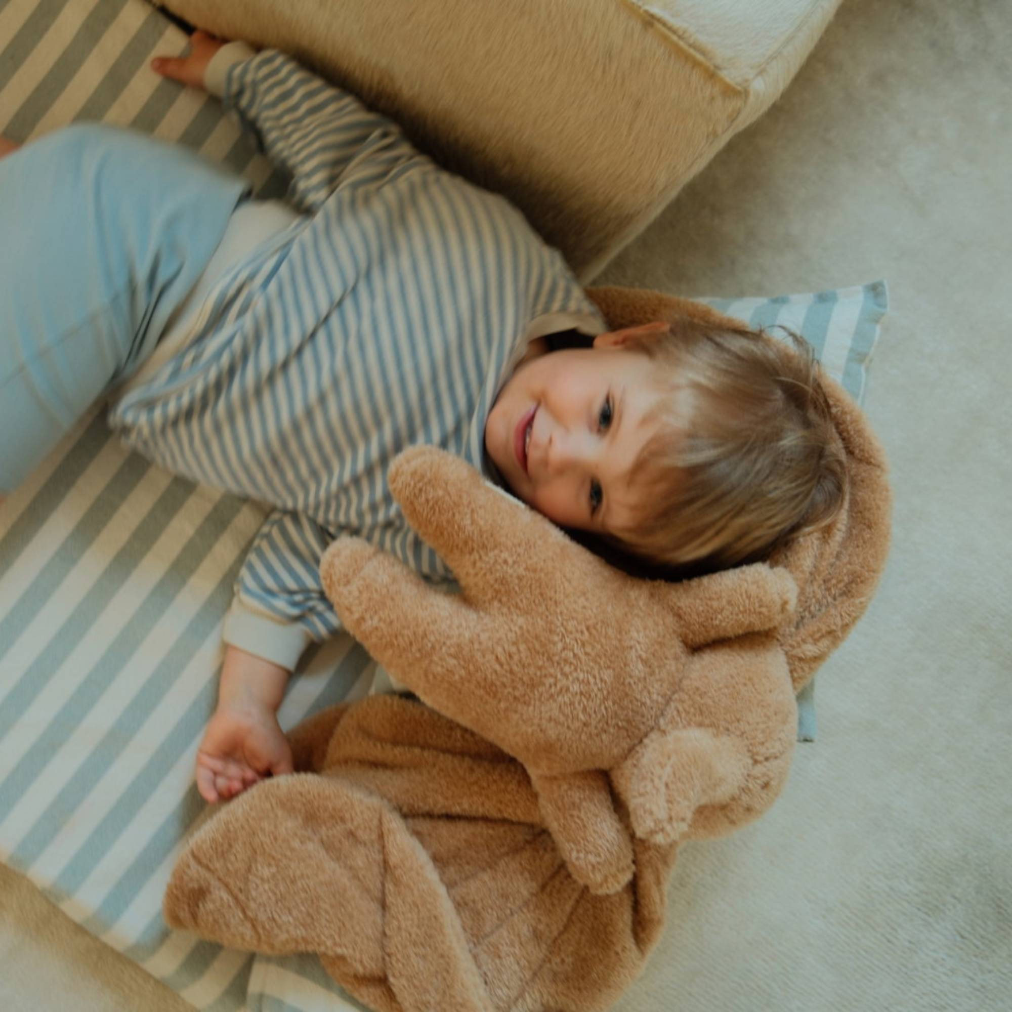 Kuscheltiere, MEMBANTU, Braun – Besonderheit: Gewichtstherapie: übt beruhigenden Druck aus