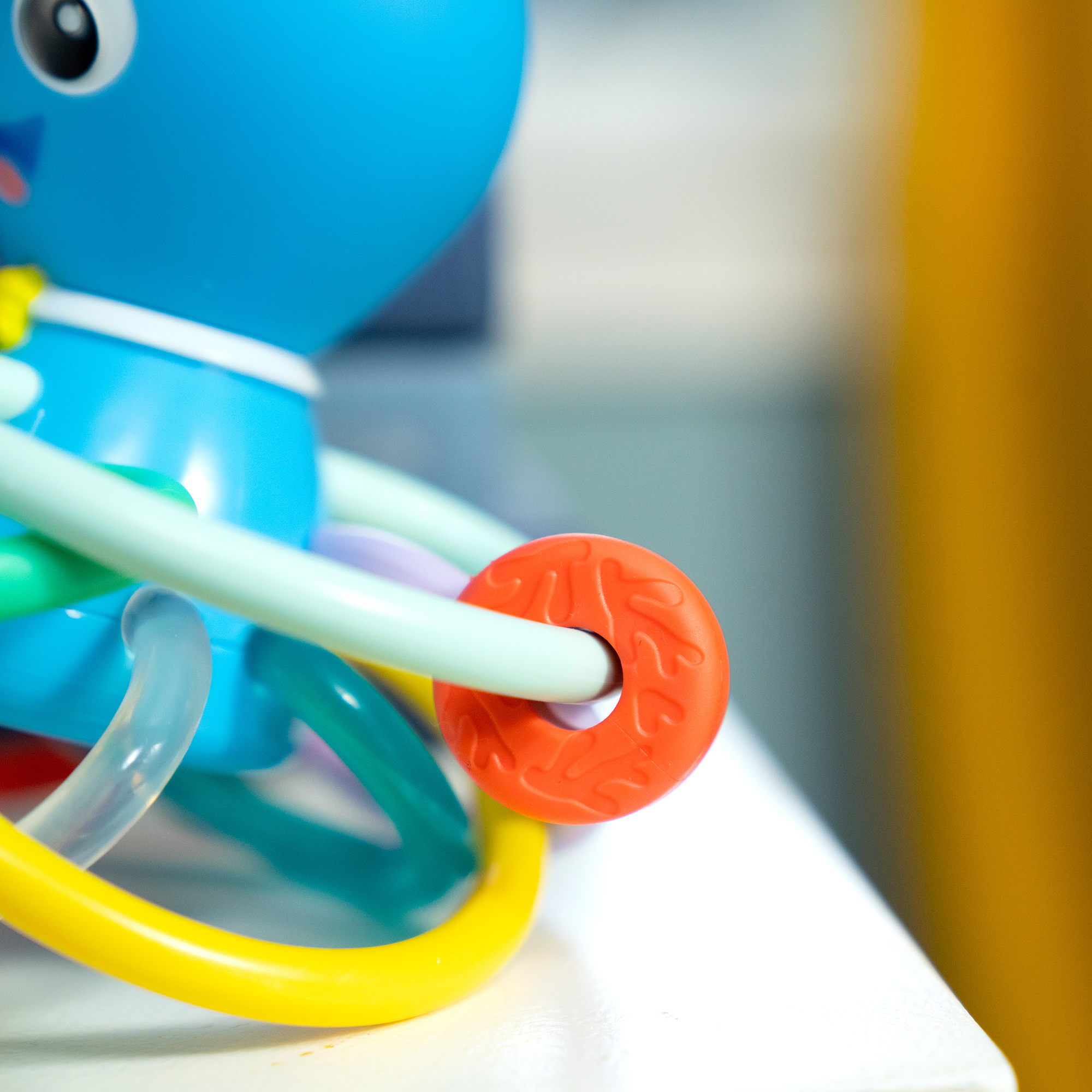 Rasseln & Greiflinge, baby einstein, Blau – Produktansicht