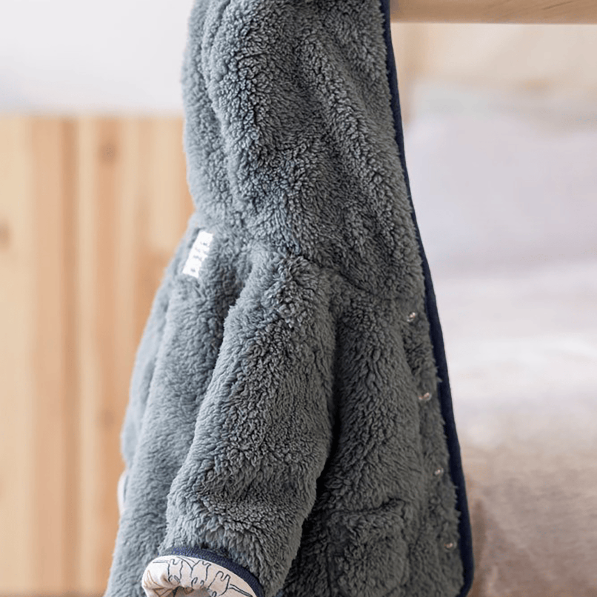 Sweat-, Fleece- & Strickjacken, FEETJE – Produktansicht