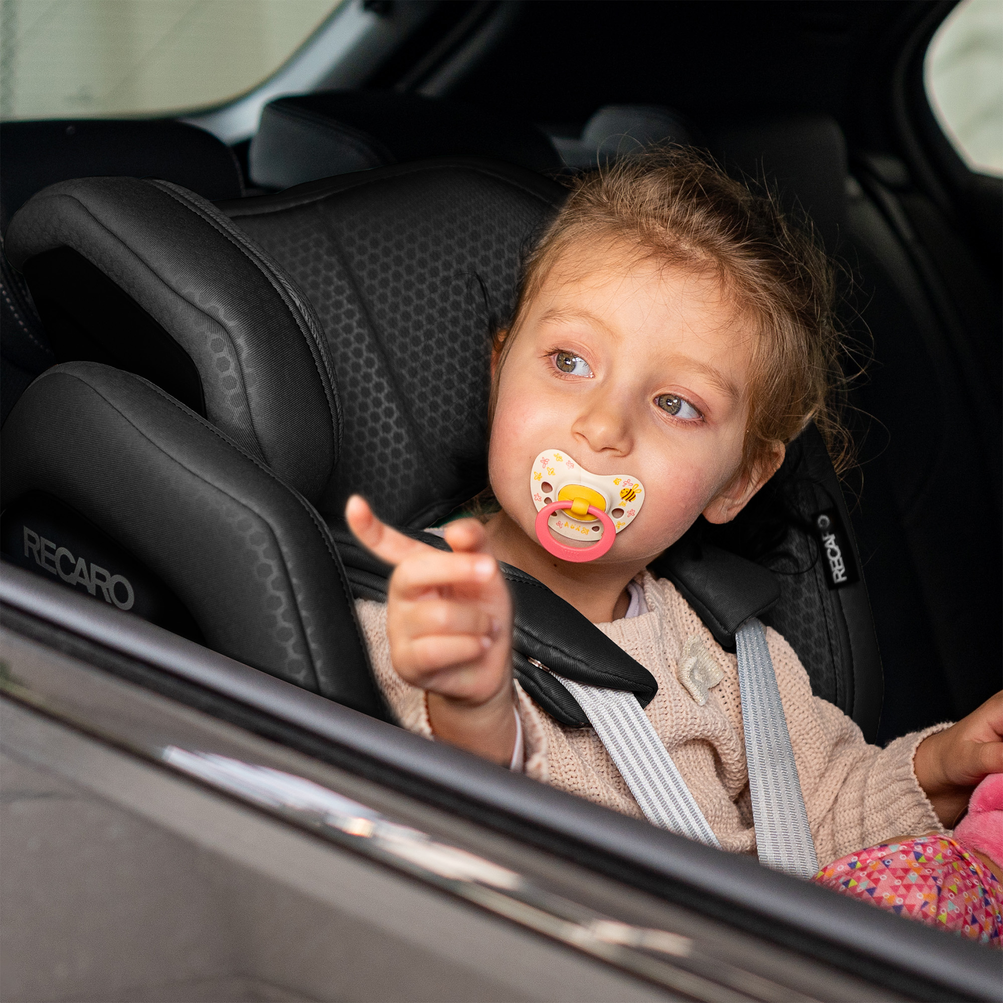 Reboarder 0-18 kg, Gruppe 0+/1, RECARO, Schwarz – Besonderheit: Neugeboreneneinlage mit stoßabsorbierendem Schaum