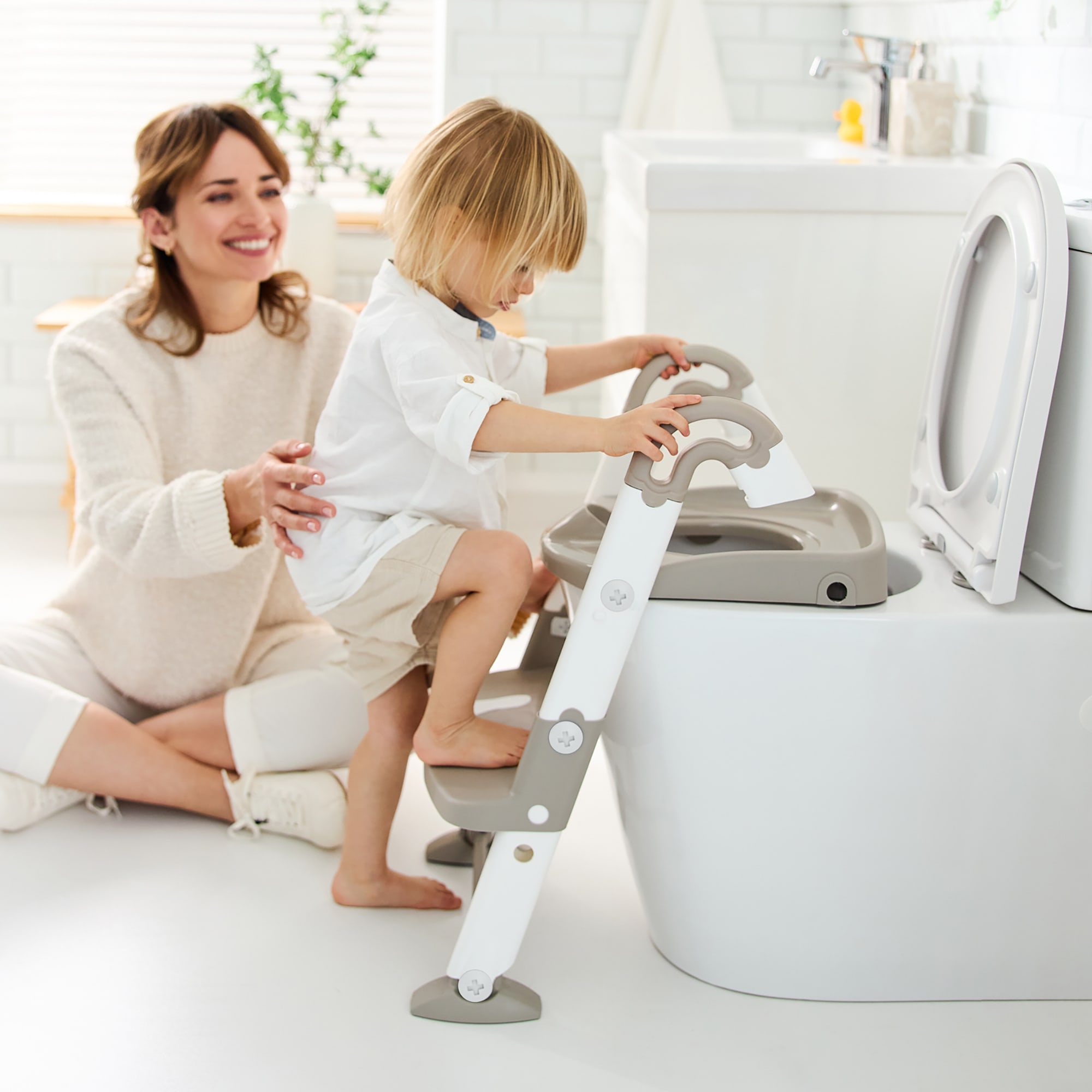 Toilettentrainer mit Treppe, rotho Babydesign, Beige – Produktansicht