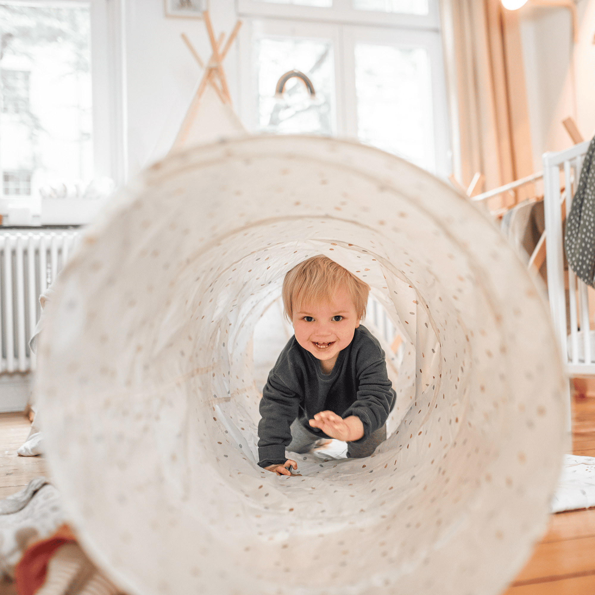 Pop-Up Spieltunnel LITTLE ONE Beige 2000586127809 2