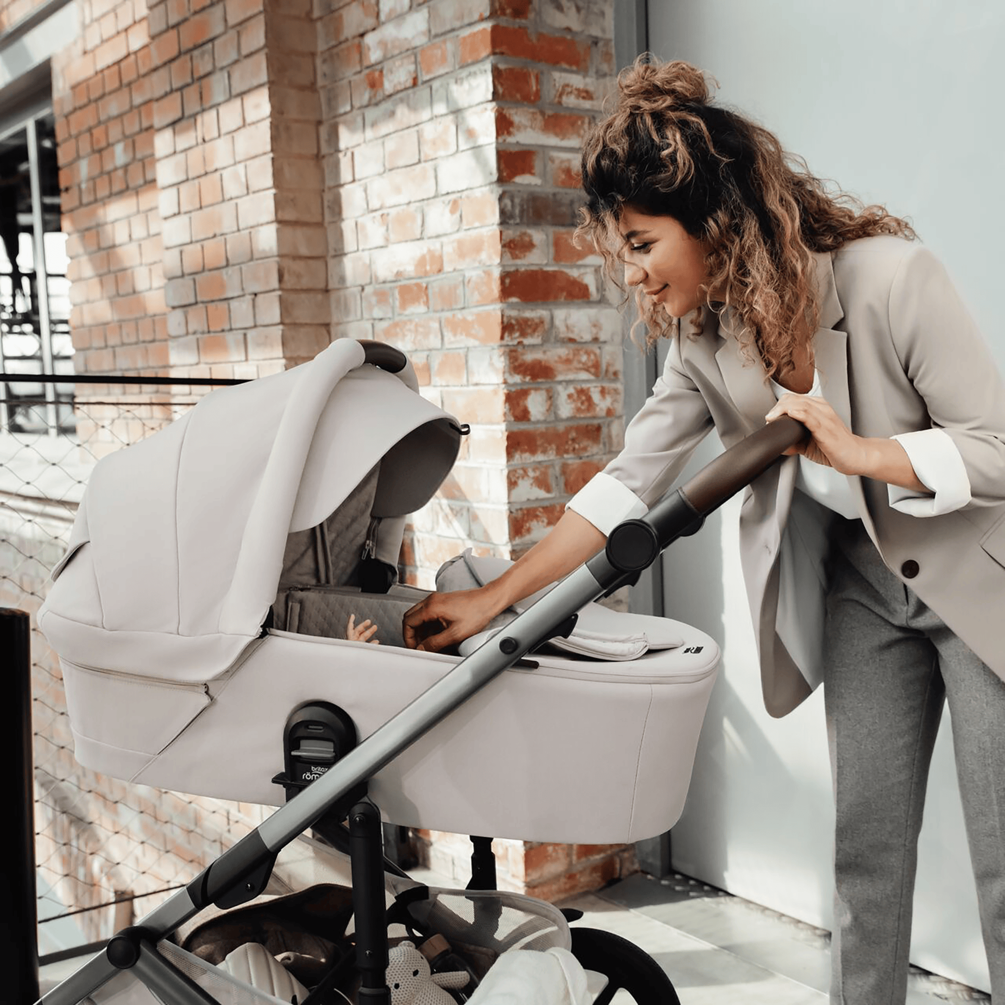 Produkte, Britax Diamond, Beige – Produktansicht