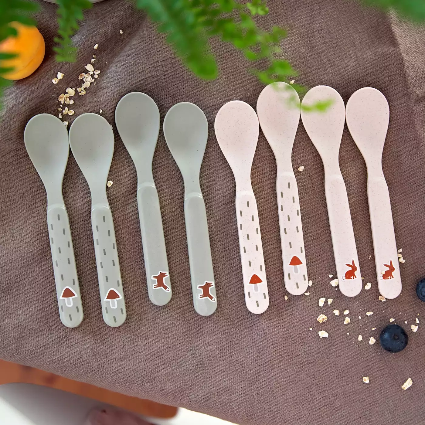 Kinderbesteck, LÄSSIG, Grün – Besonderheit: spülmaschinen- und mikrowellengeeignet