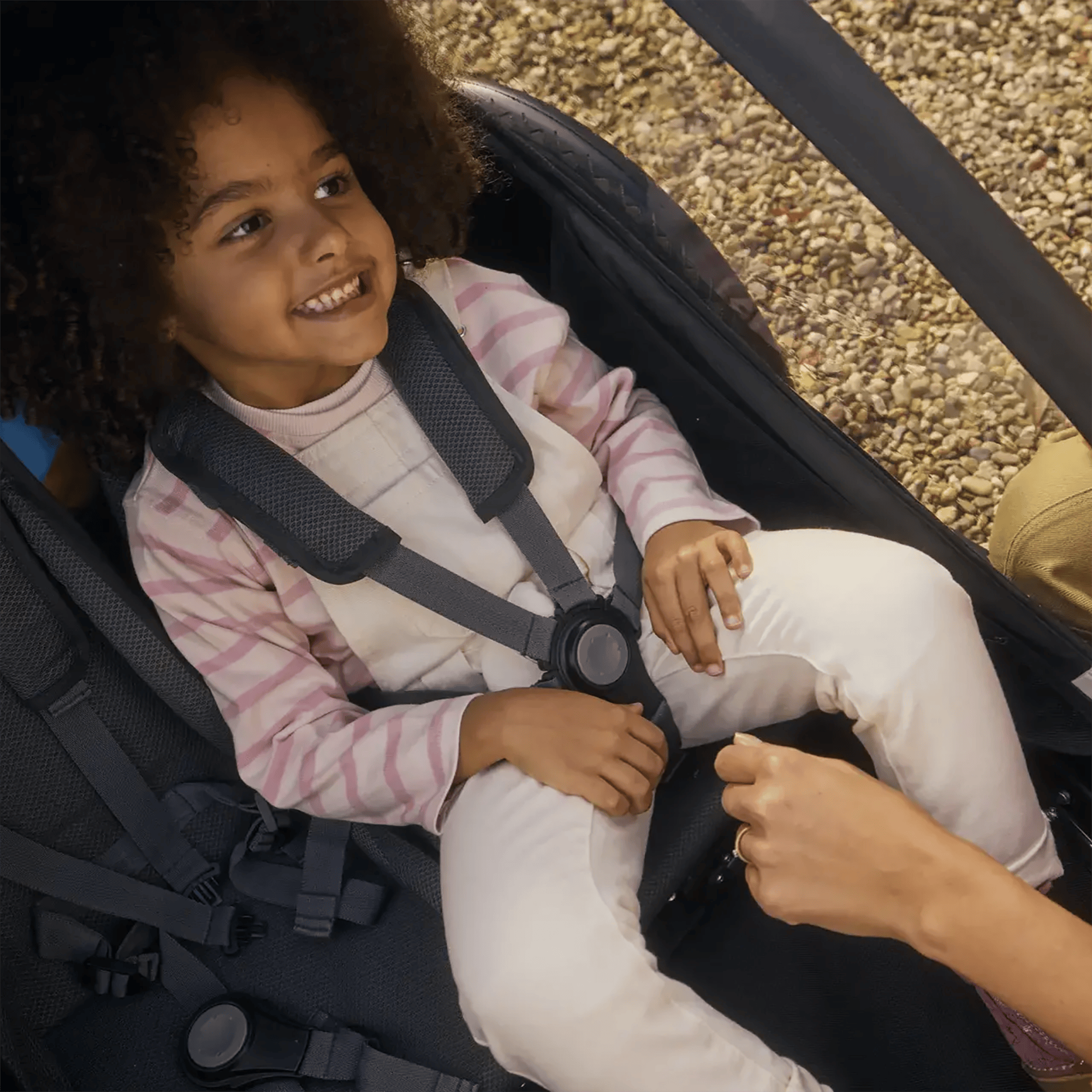 Fahrradanhänger Zubehör, Croozer, Schwarz – Besonderheit: für den sicheren Transport des Babys ab der Geburt bis ca. 12 Monaten in dem Fahrradanhänger Yuuna im Kinderwagenmodus