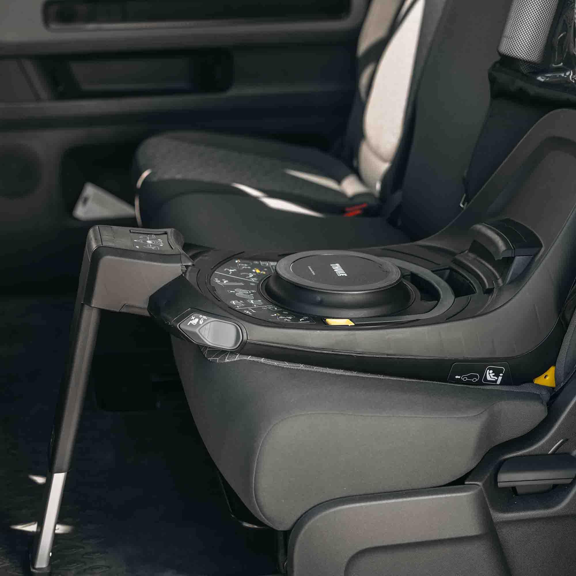 Isofix Stationen, THULE, Schwarz – Besonderheit: nahtlose Verbindung zwischen Sitz und App