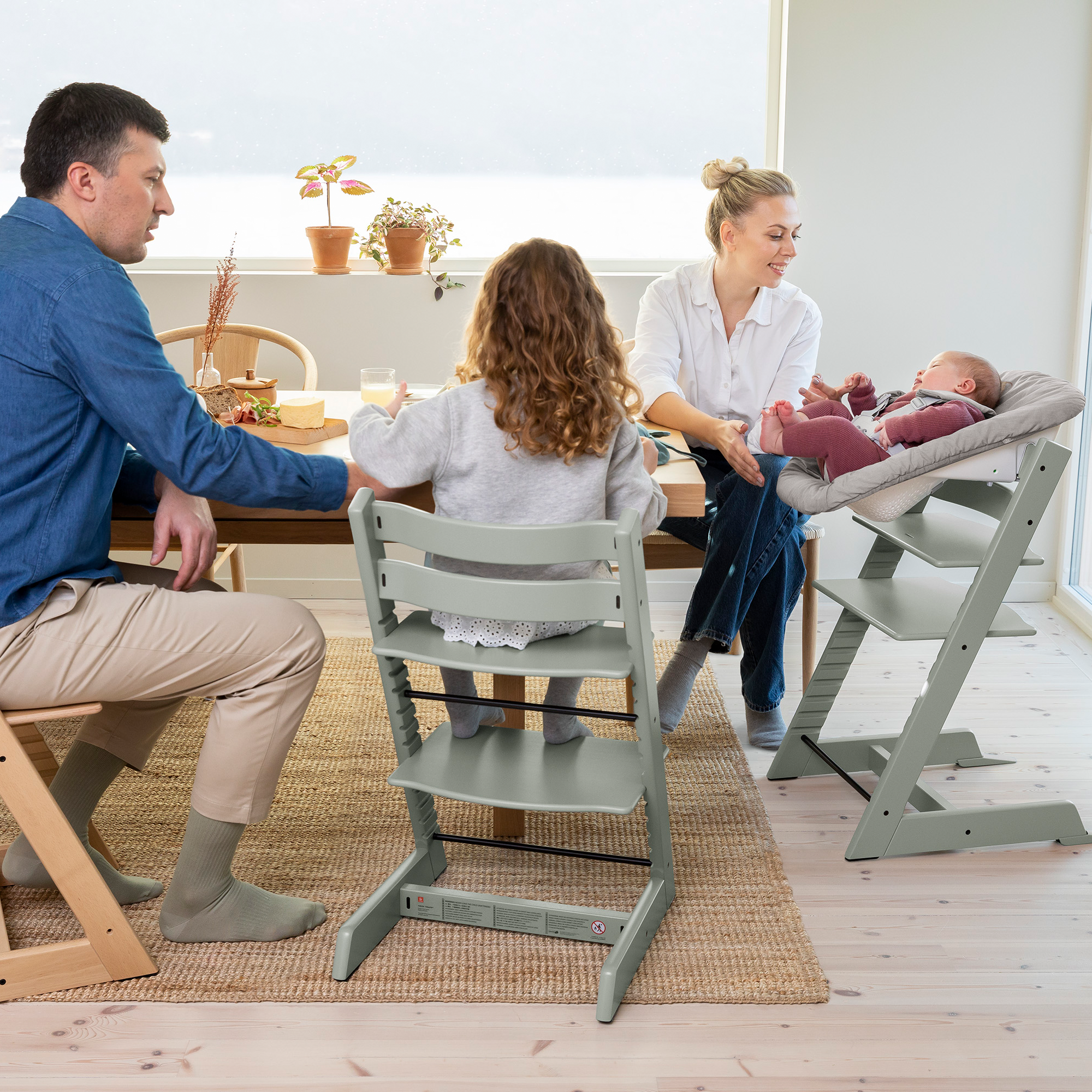 Treppenhochstühle, STOKKE, Grün – Besonderheit: Set bestehend aus Tripp Trapp Hochstuhl, Baby Set & Newborn Set
