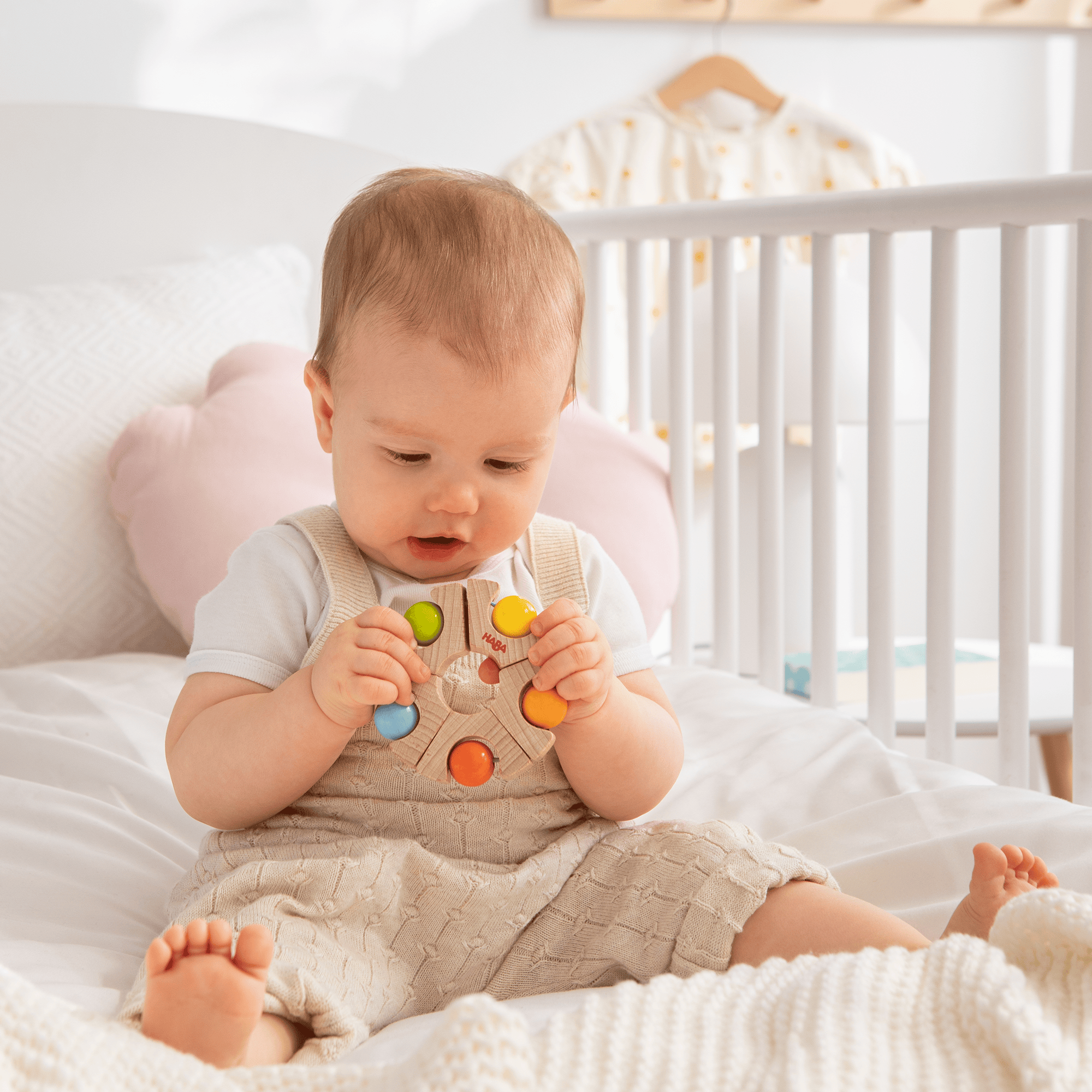 Rasseln & Greiflinge, HABA, Mehrfarbig – Besonderheit: lädt zum Greifen & Entdecken ein