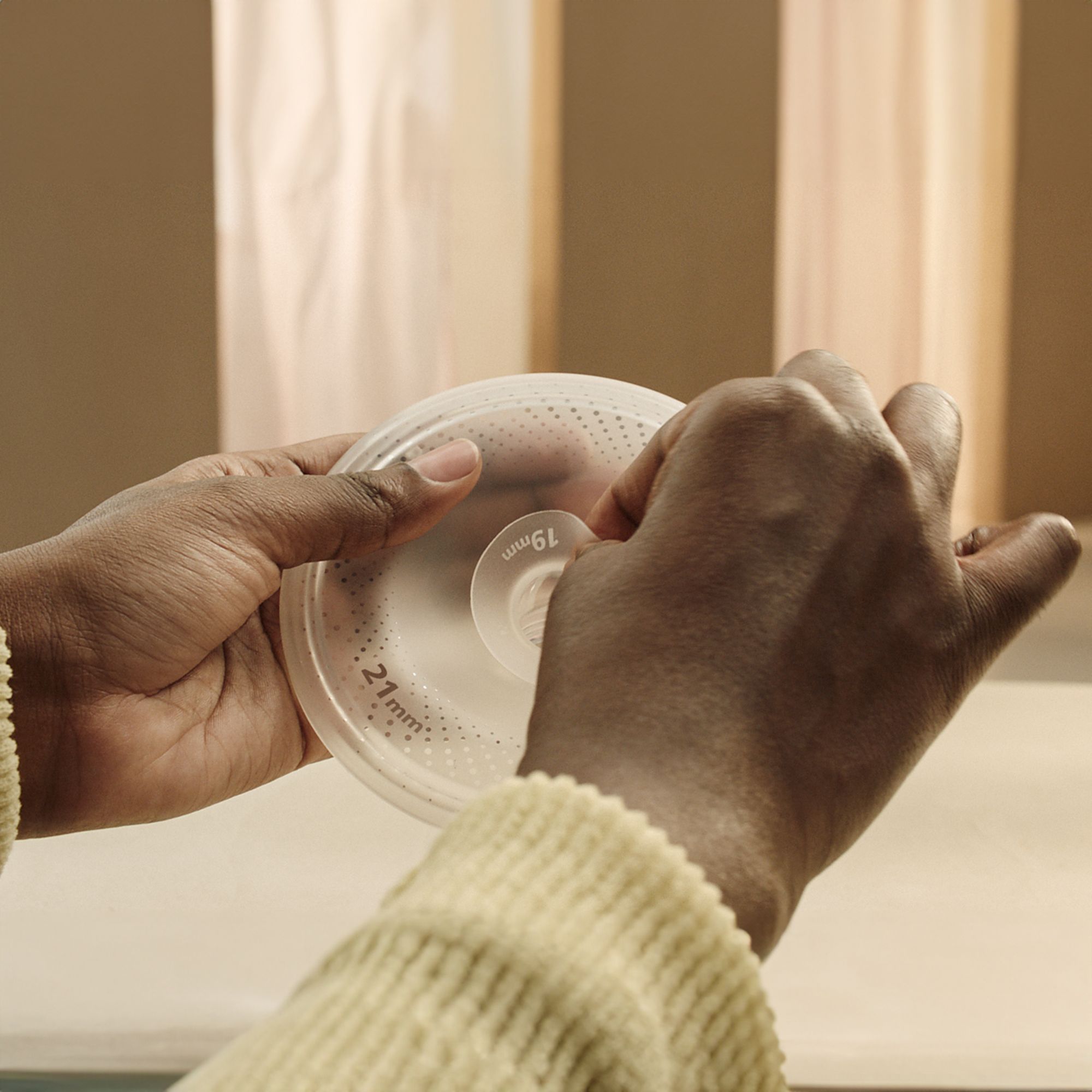 Hands Free Milchpumpen, PHILIPS AVENT, Weiß – Produktansicht