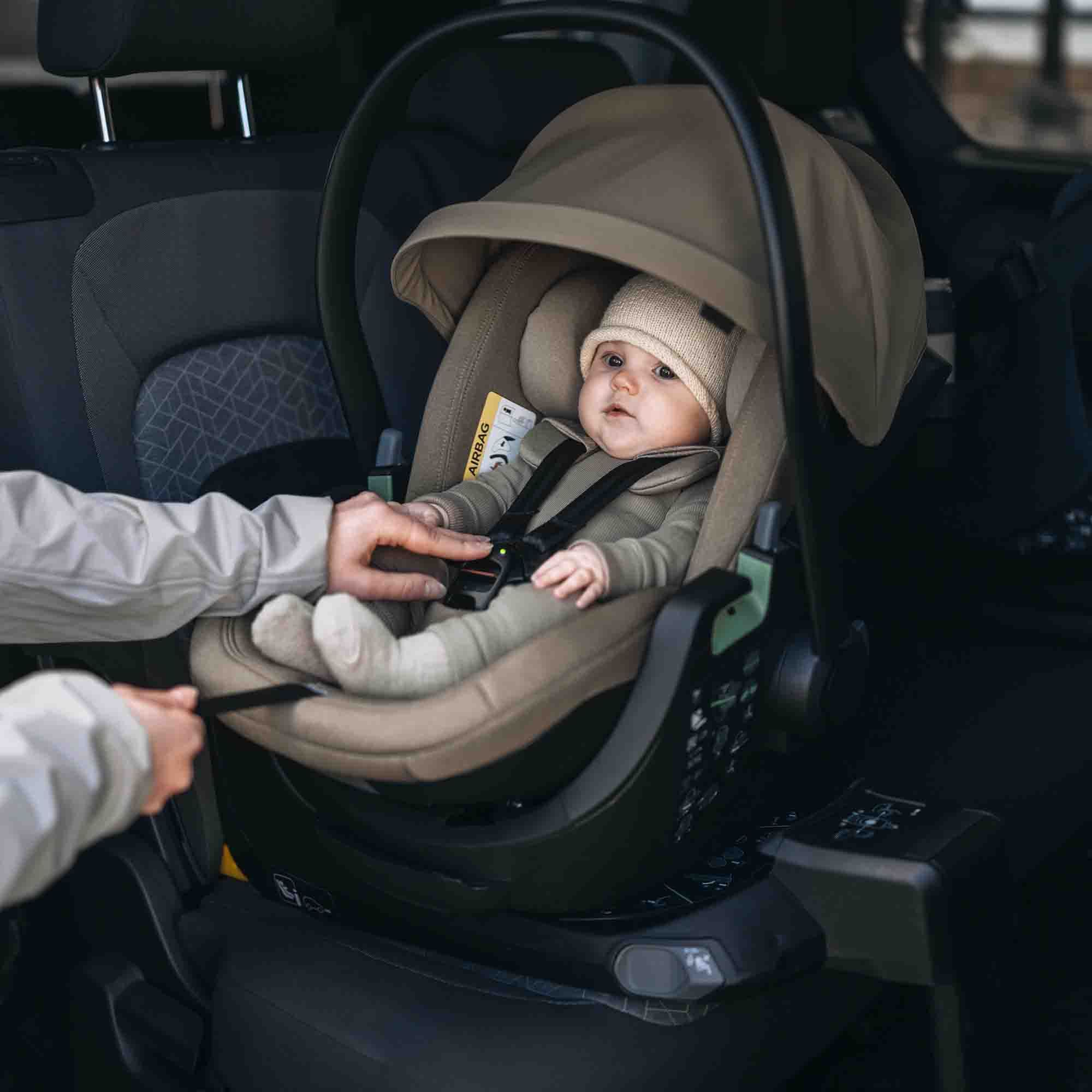 Babyschalen 0-13 kg, Gruppe 0+, THULE, Grün – Produktansicht