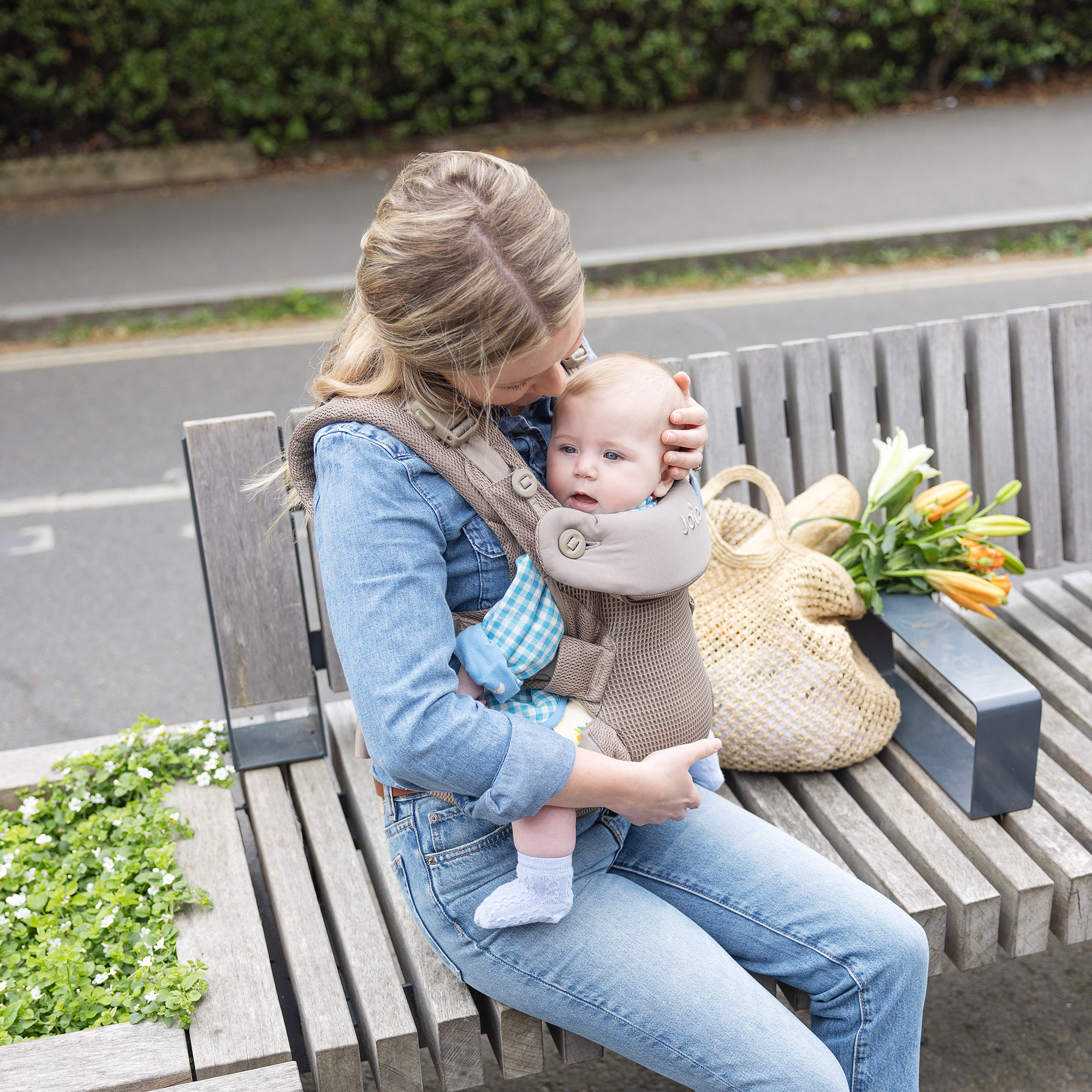 Babytragen, Joie, Grau – Besonderheit: 4 verschiedene Tragevarianten